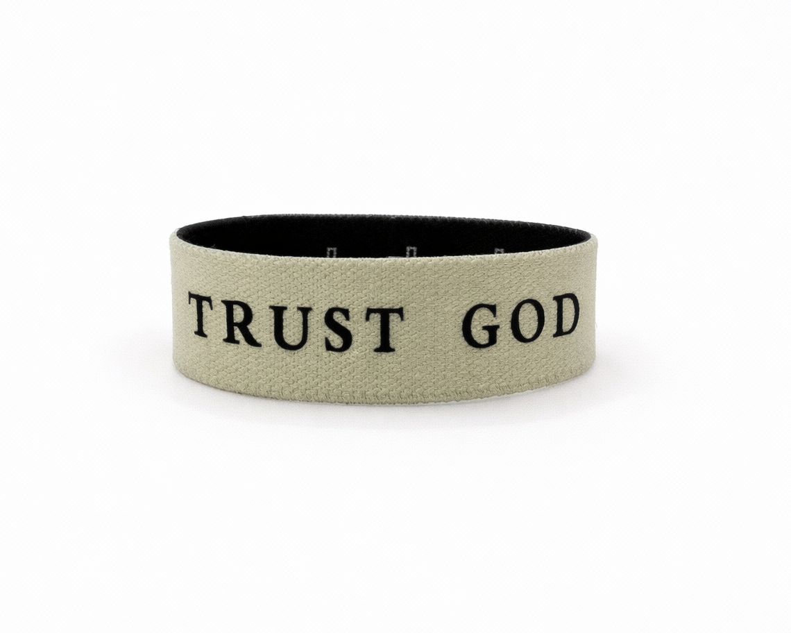HAYLO "Trust God" Bracelet