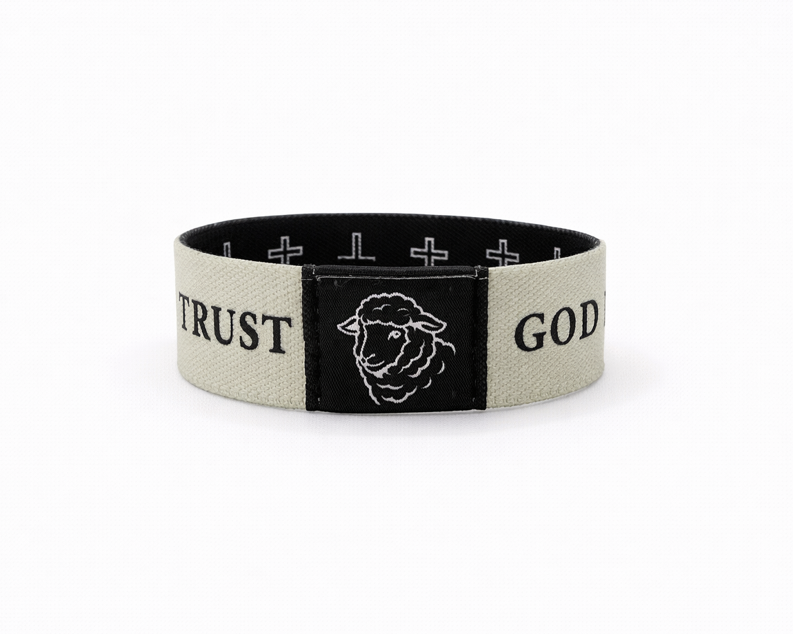 HAYLO "Trust God" Bracelet